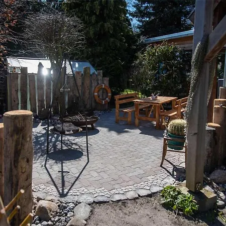 Διαμέρισμα Appartement-fuer-2-personen-in-schaprode-auf-der-insel-ruegen-zi2 *